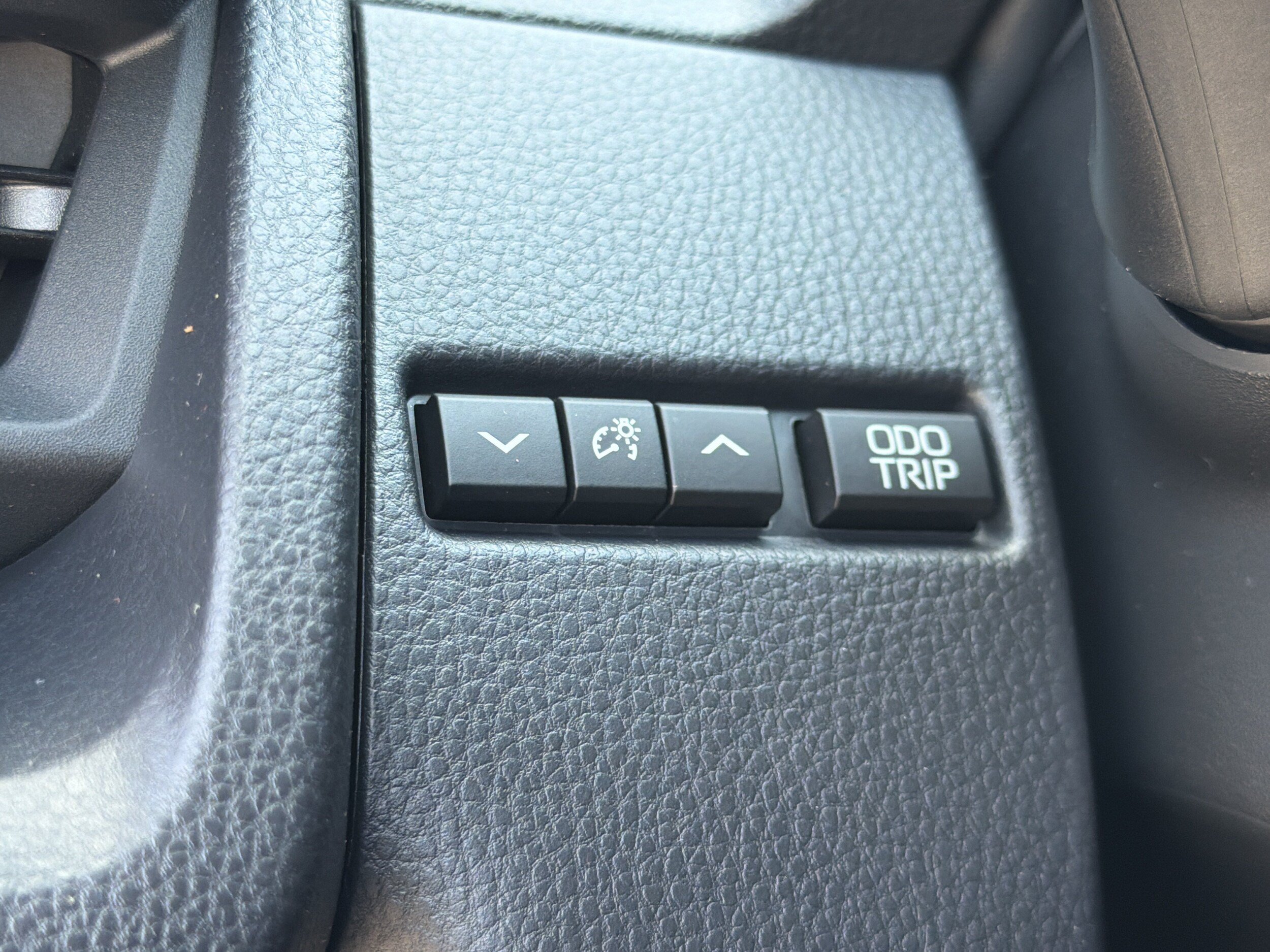 Used 2024 Toyota Prius Prime Premium w/ Advanced Technology Package FWD image 18