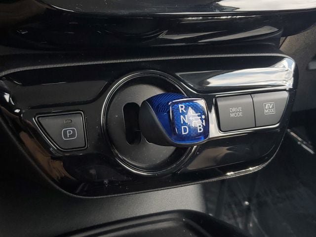 Used 2022 Toyota Prius LE FWD image 29