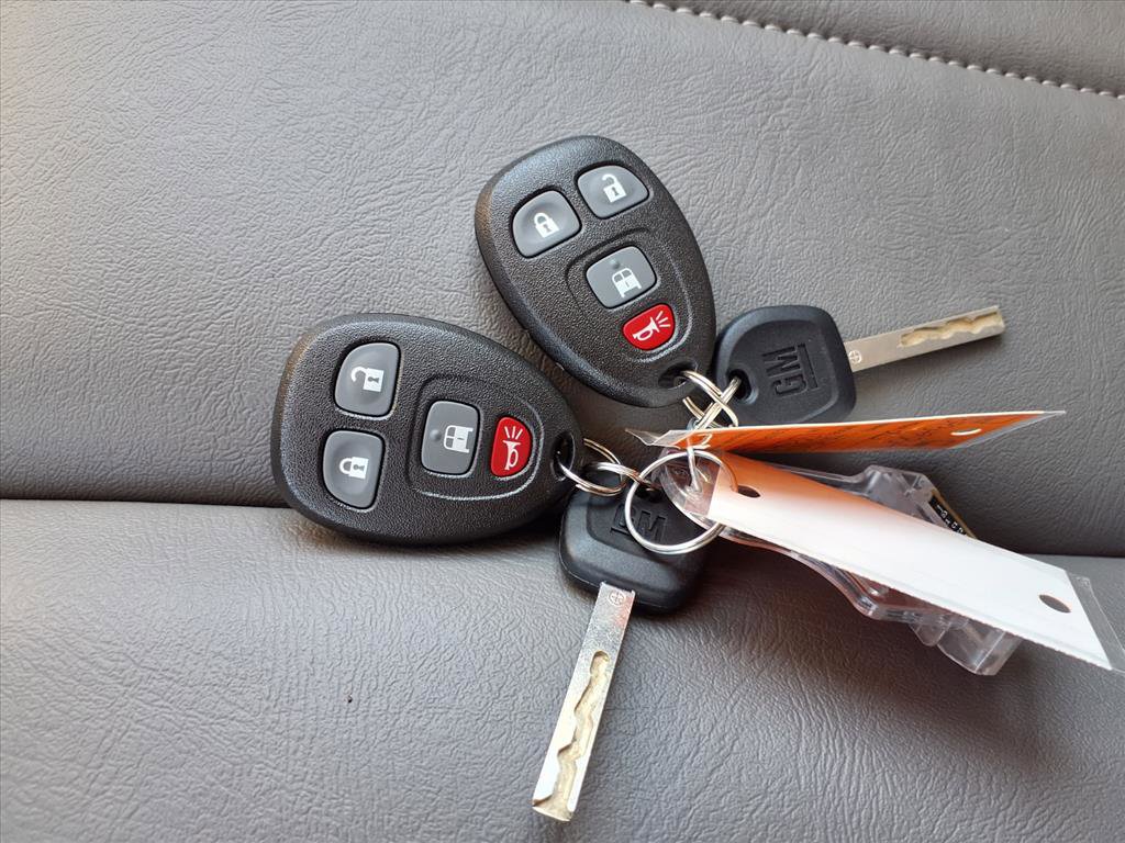 New 2025 GMC Savana 2500 Work Van w/ Driver Convenience Package image 13