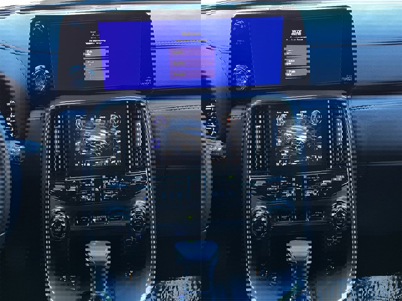 Used 2024 Lexus LX 600 4WD w/ Luxury Package image 15