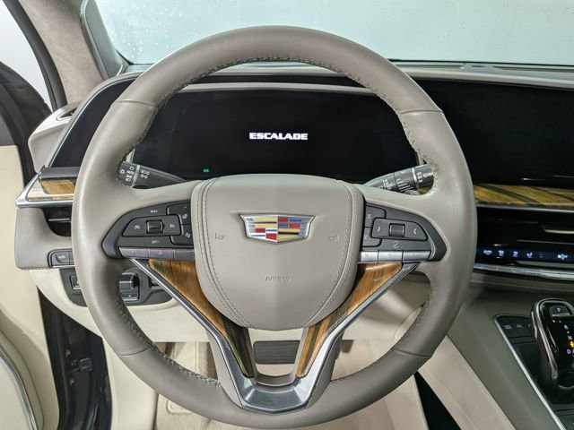 Used 2021 Cadillac Escalade ESV Sport Platinum image 21