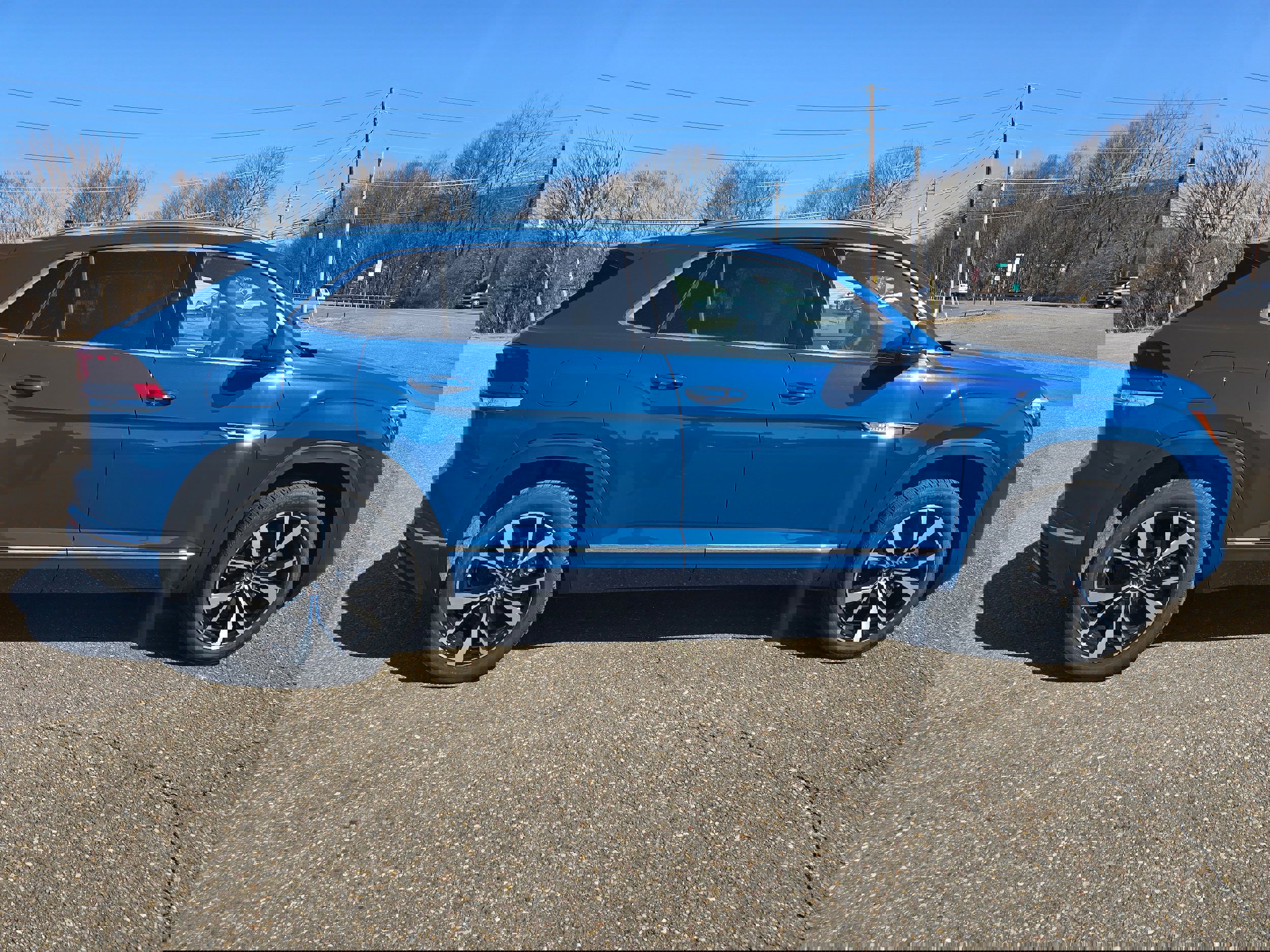 New 2025 Volkswagen Atlas Cross Sport SEL Premium R-Line image 7