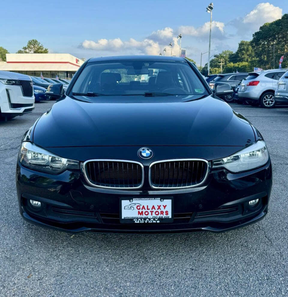 Used 2016 BMW 320i xDrive Sedan AWD/4WD image 3
