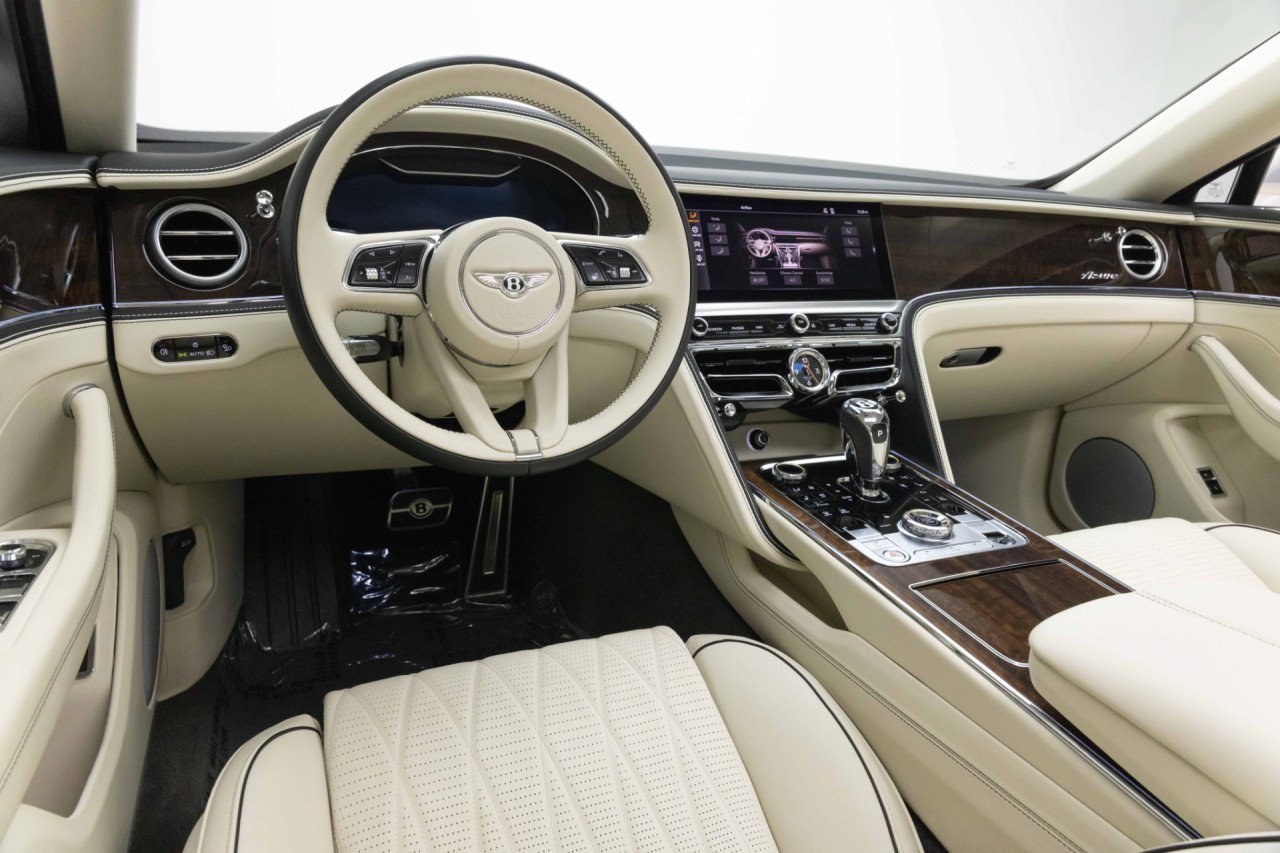 Used 2024 Bentley Flying Spur Azure AWD/4WD image 6