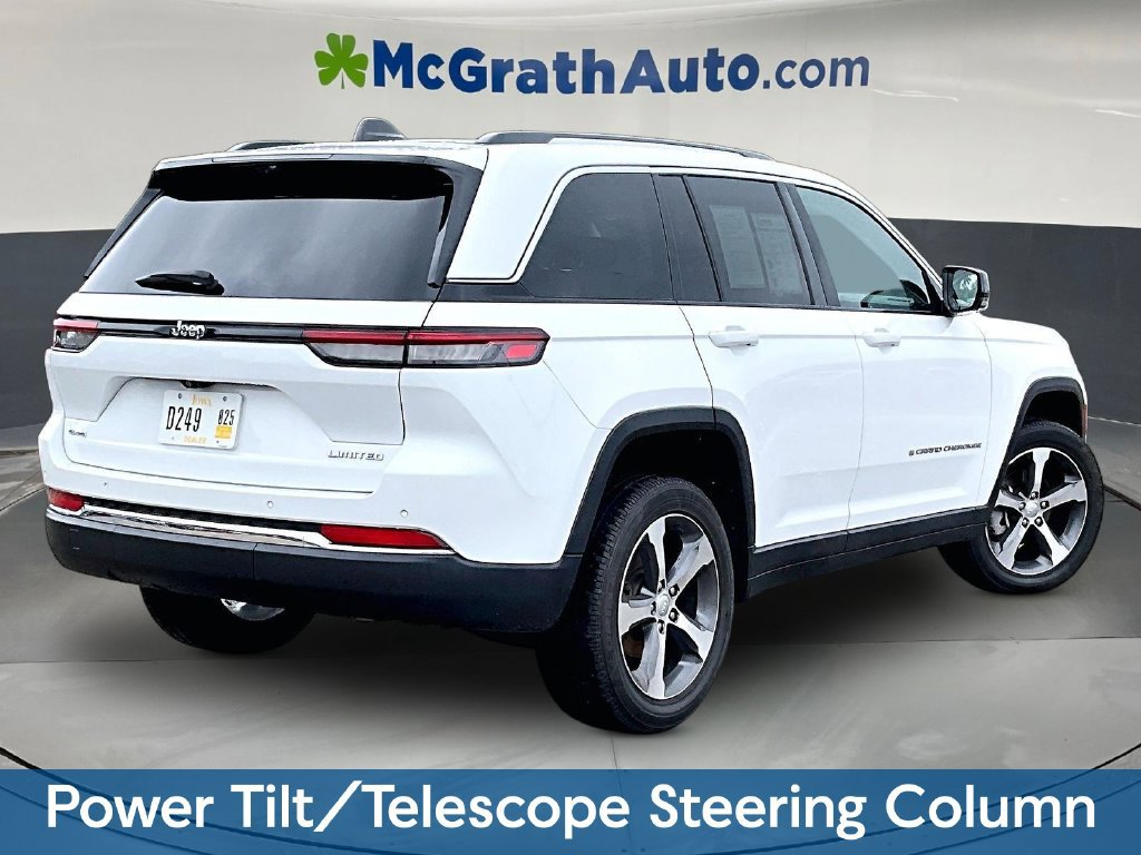 Used 2023 Jeep Grand Cherokee Limited w/ Luxury Tech Group II AWD/4WD image 8