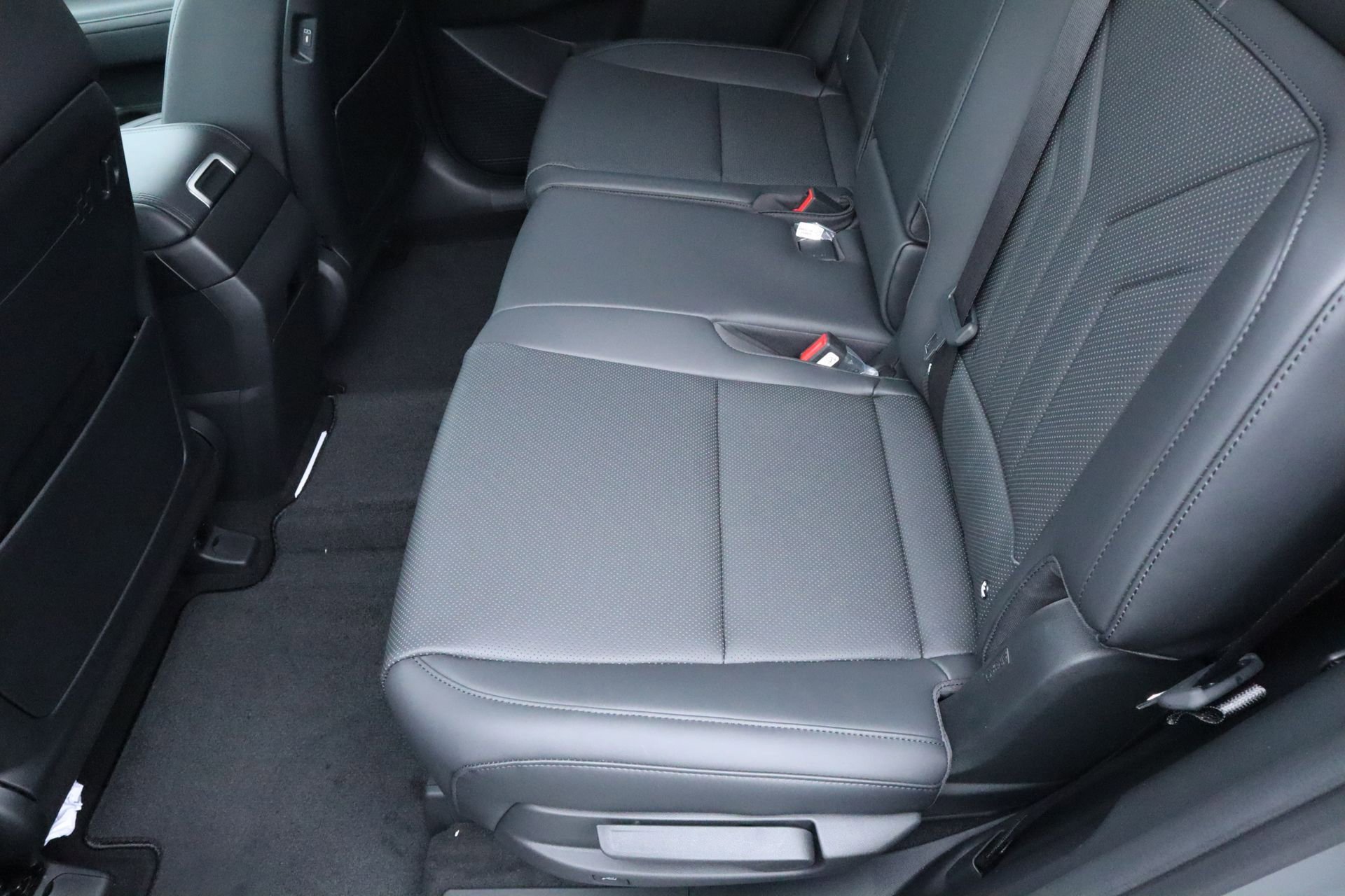 New 2026 Hyundai Santa Fe SEL image 16