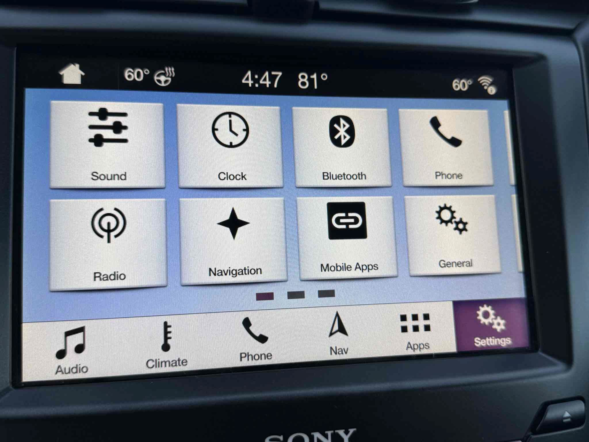 Used 2019 Ford Fusion Energi Titanium FWD image 34