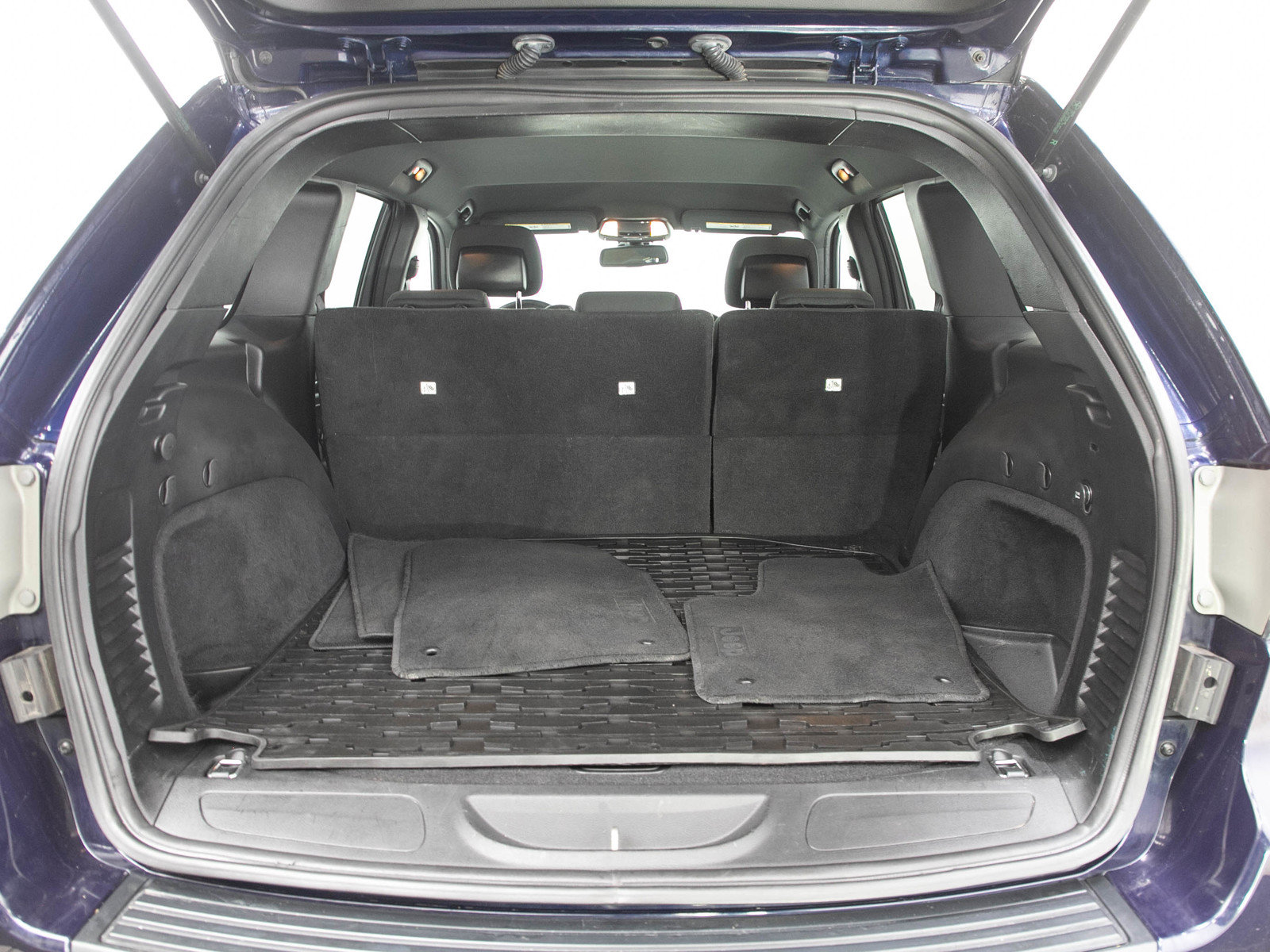 Used 2015 Jeep Grand Cherokee Laredo w/ Quick Order Package 23E AWD/4WD image 9