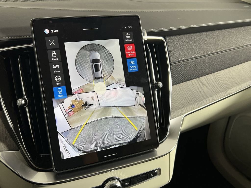 New 2026 Volvo XC90 B6 Ultra w/ Protection Package image 22