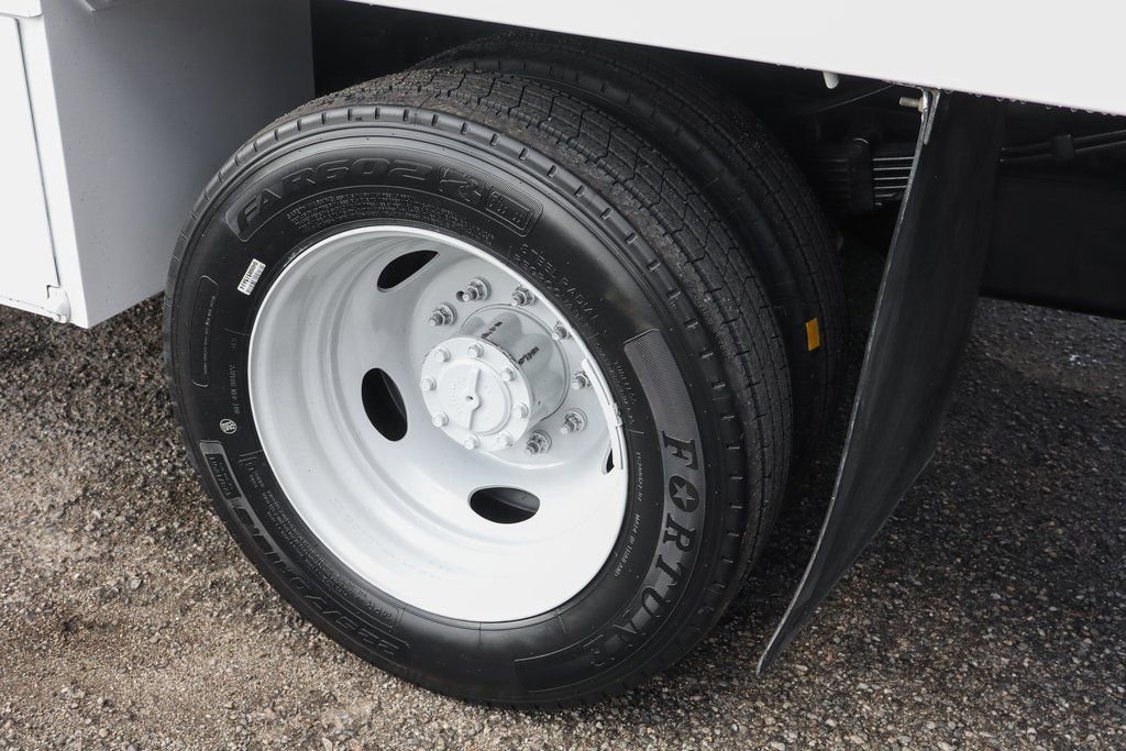 Used 2019 Ford F550 2WD Regular Cab Super Duty image 42