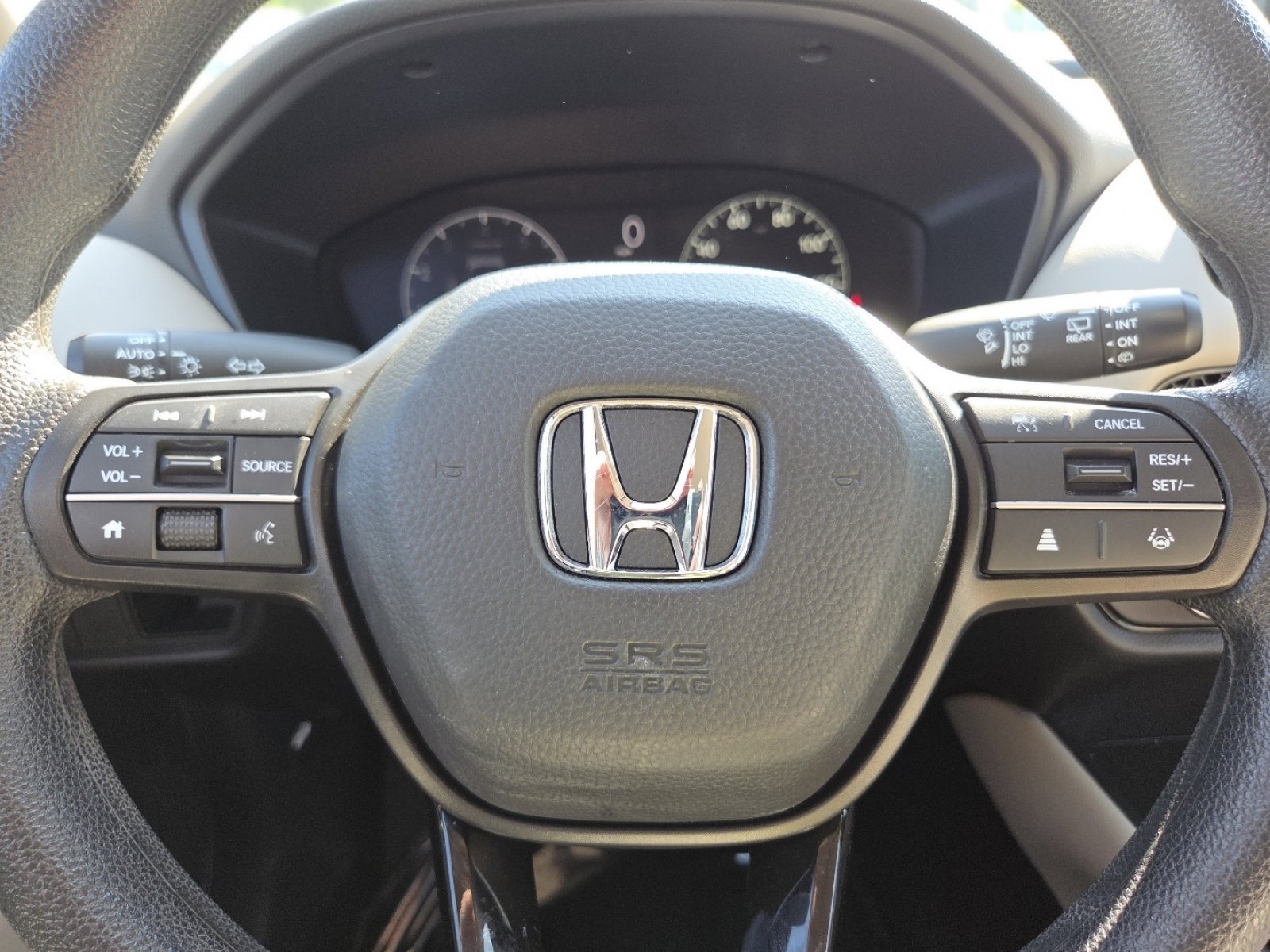 Certified 2023 Honda HR-V LX image 27