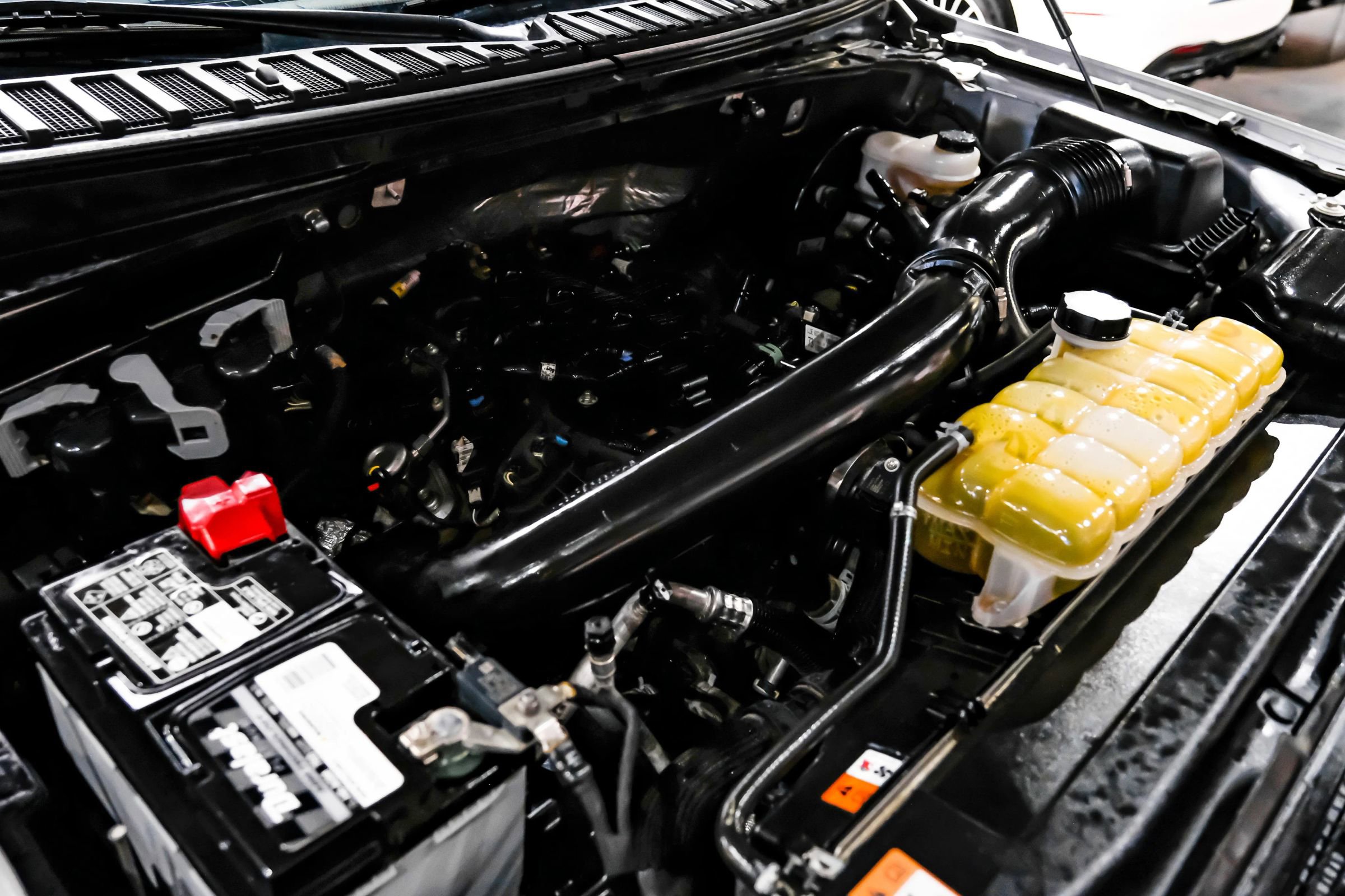 Used 2021 Ford Expedition Limited image 46