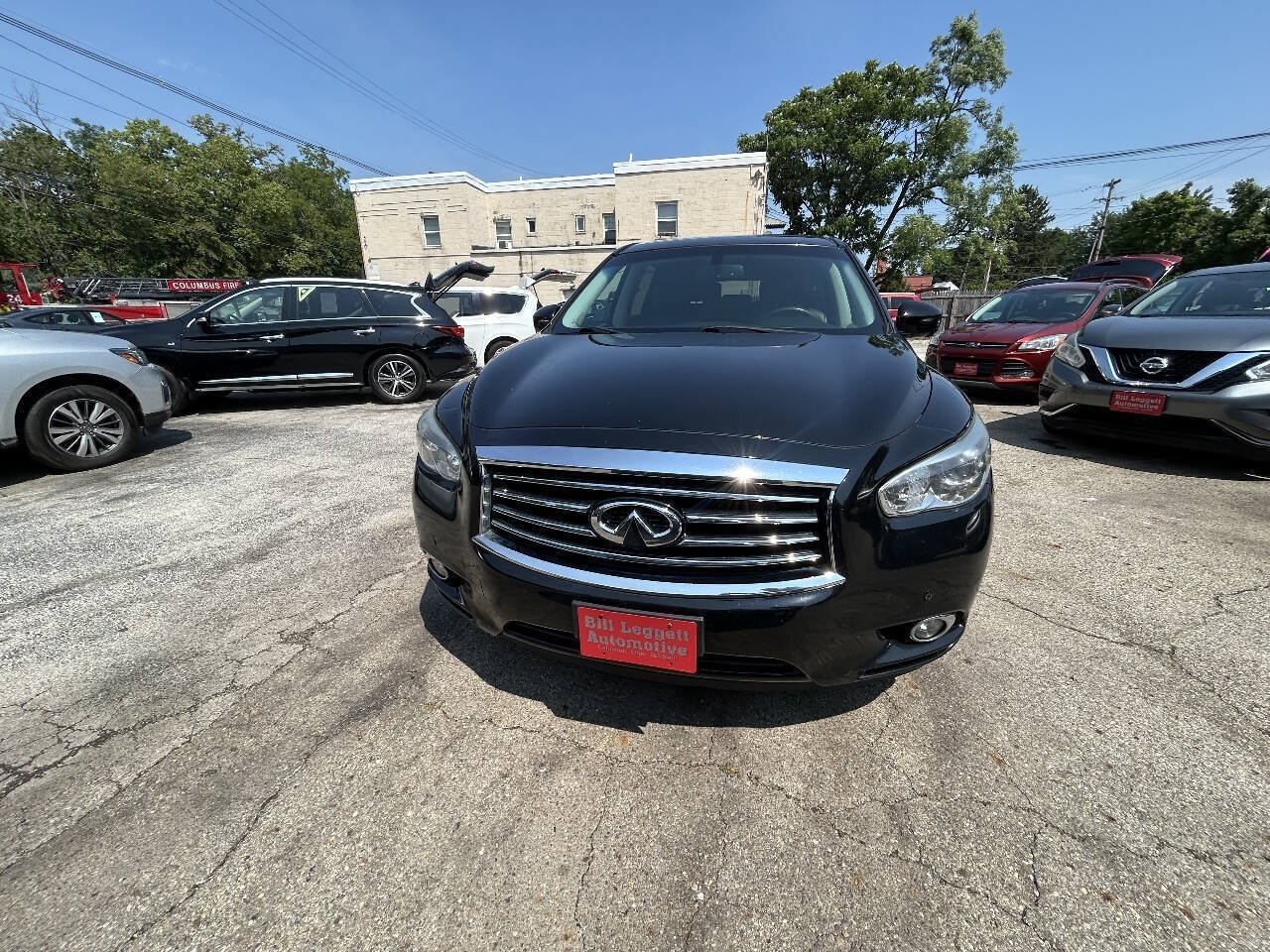 Used 2013 INFINITI JX35 AWD w/ Premium Pkg image 3