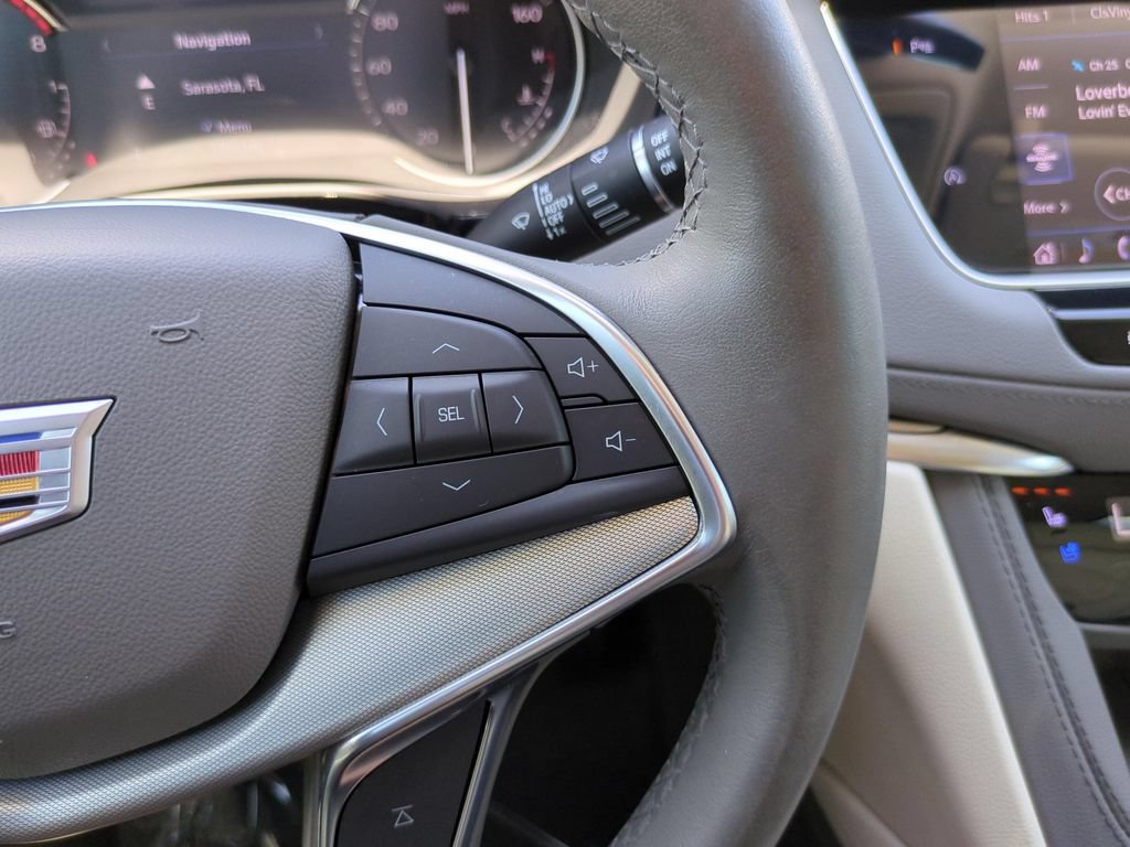 Used 2023 Cadillac XT5 Premium Luxury FWD image 22