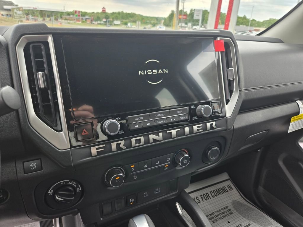 New 2026 Nissan Frontier SV w/ Tow Package AWD/4WD image 7
