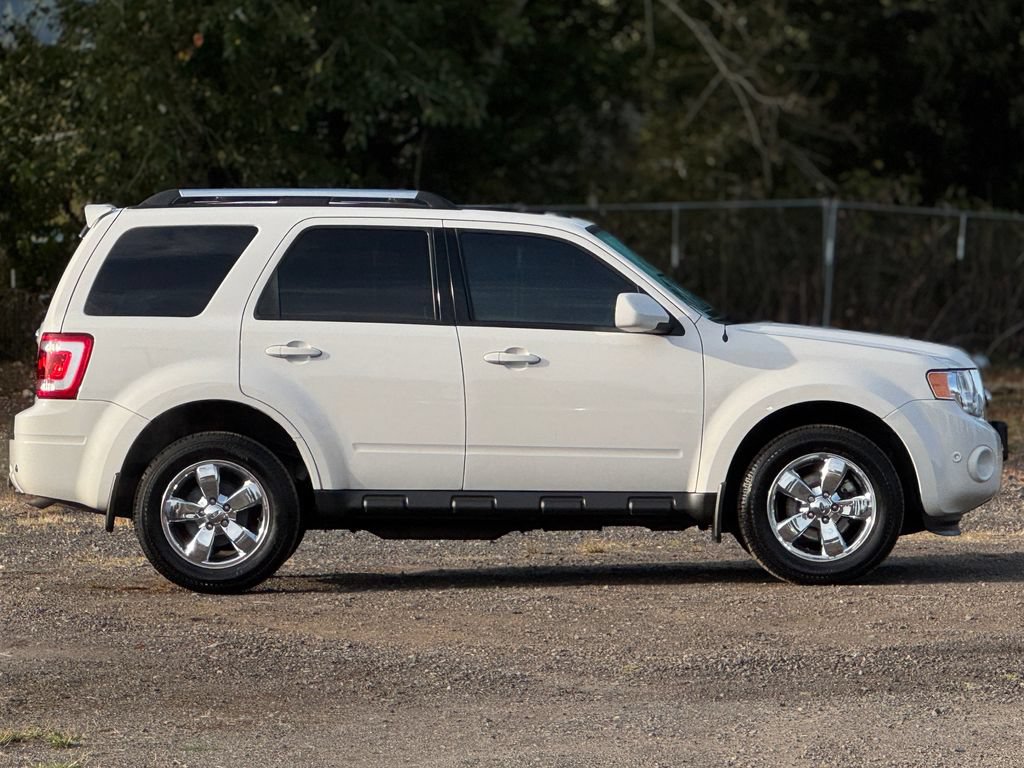 Used 2011 Ford Escape Limited w/ 302A Rapid Spec Order Code AWD/4WD image 8