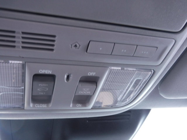 Used 2017 Honda CR-V EX-L image 33