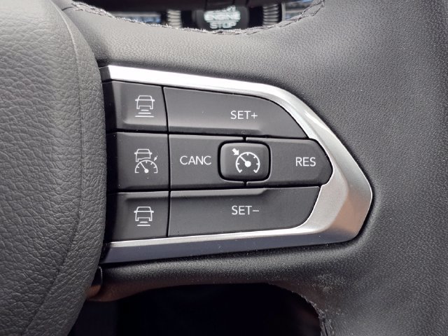 Used 2025 Jeep Compass Limited w/ High Altitude Package AWD/4WD image 19