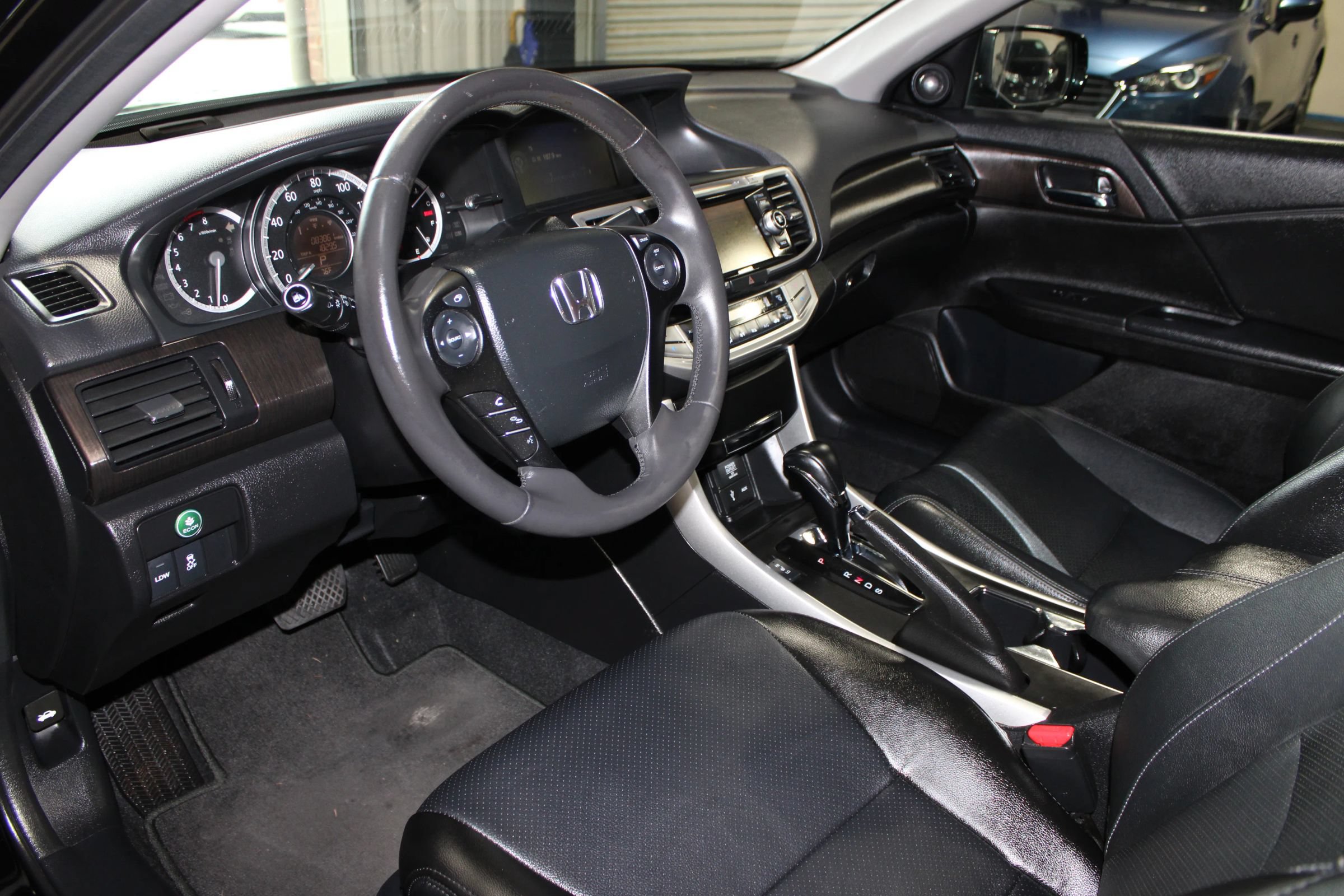 Used 2014 Honda Accord EX-L image 25