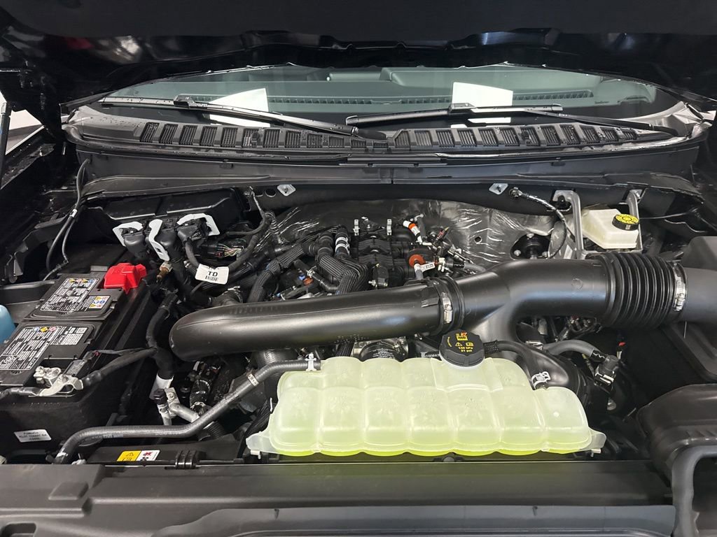 New 2026 Ford Expedition Max Platinum w/ Stealth Performance Package AWD/4WD image 17