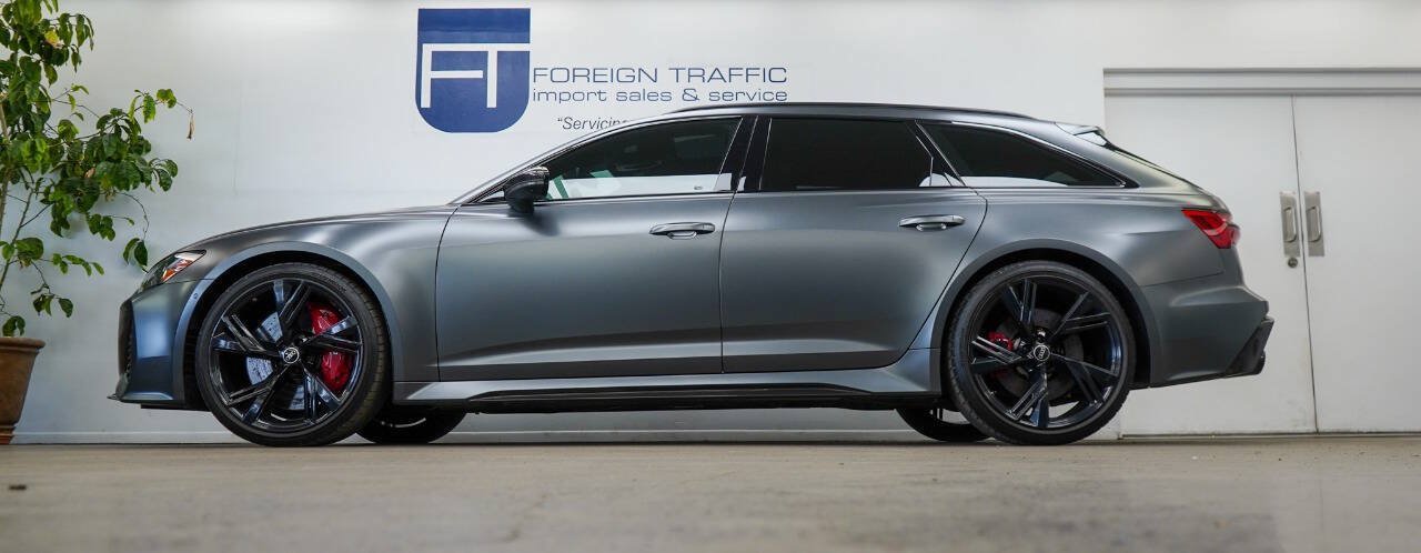 Used 2022 Audi RS 6 AWD/4WD image 32