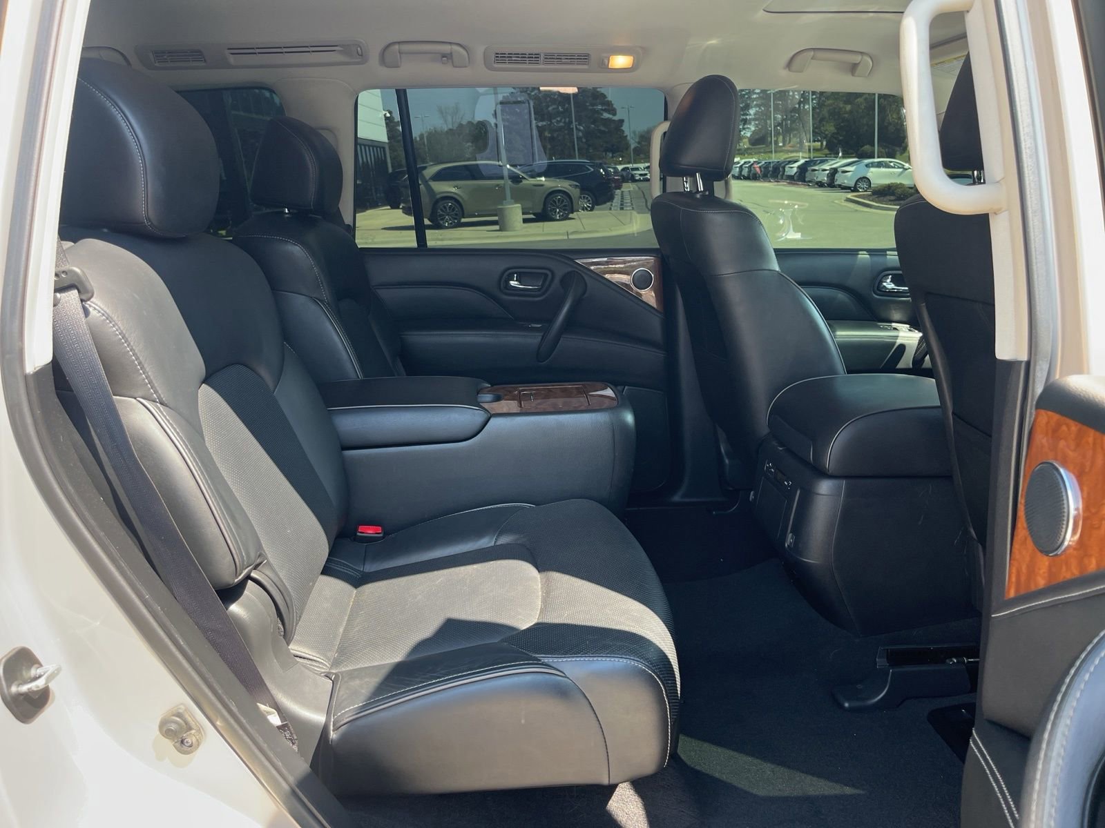 Used 2018 INFINITI QX80 4WD image 34