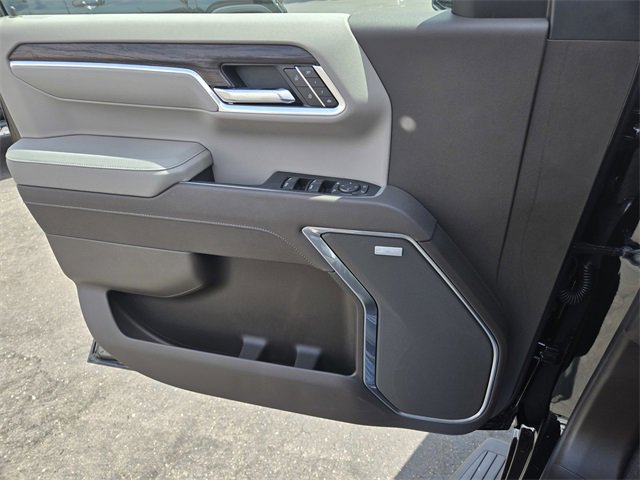 New 2026 GMC Sierra 1500 SLT w/ SLT Premium Package image 16