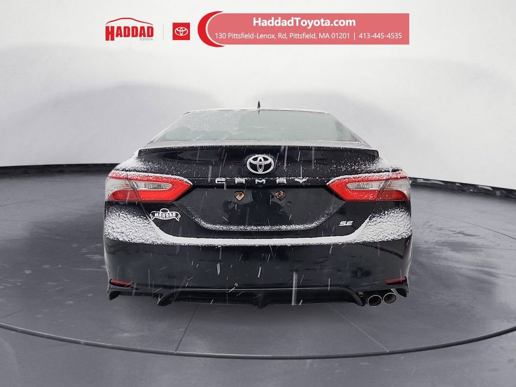 Certified 2019 Toyota Camry SE image 4