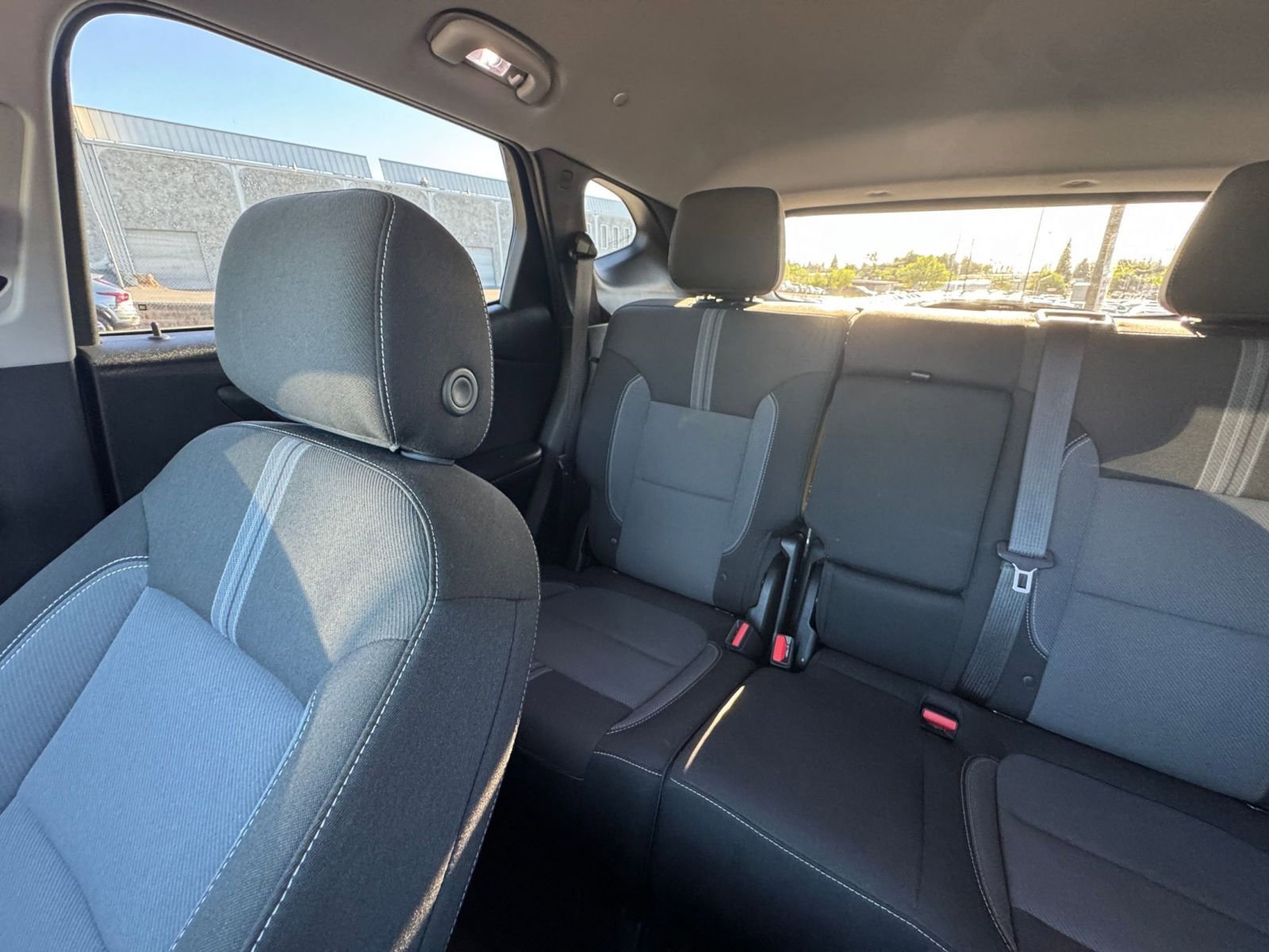 Used 2025 Chevrolet Blazer LT image 41