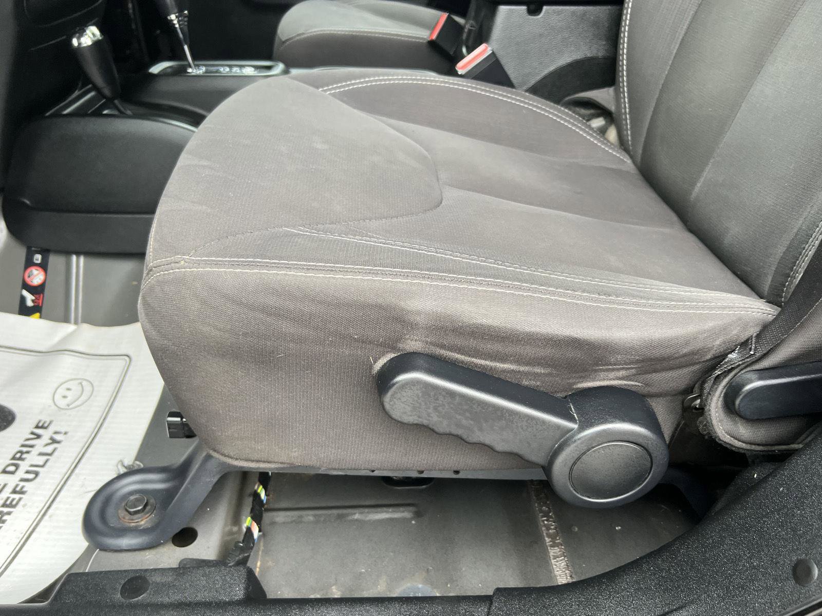 Used 2017 Jeep Wrangler Unlimited Sahara w/ Connectivity Group image 12