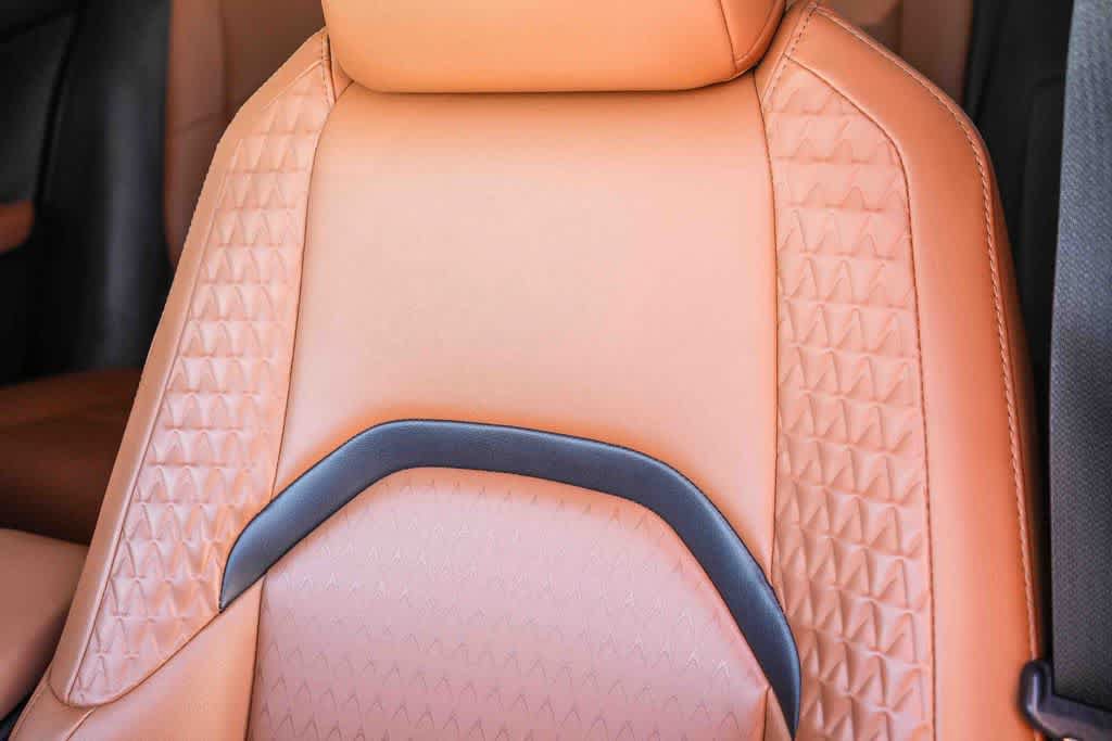 Used 2020 Lexus UX 200 w/ Accessory Package FWD image 26