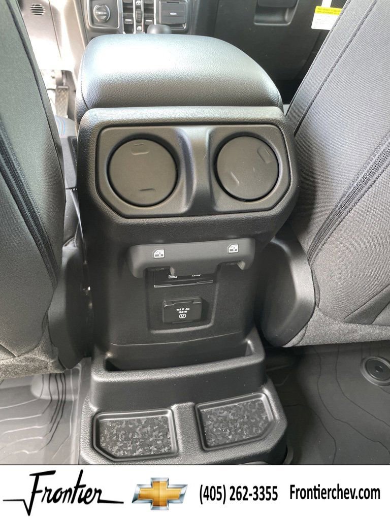 New 2023 Jeep Wrangler Unlimited Rubicon 4xe w/ Cold Weather Group image 17