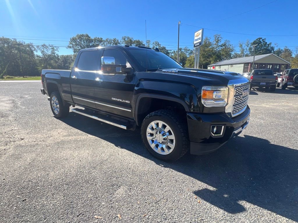 Used 2019 GMC Sierra 2500 Denali w/ Duramax Plus Package