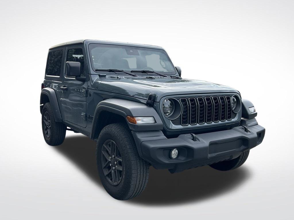 Certified 2025 Jeep Wrangler Sport AWD/4WD image 3