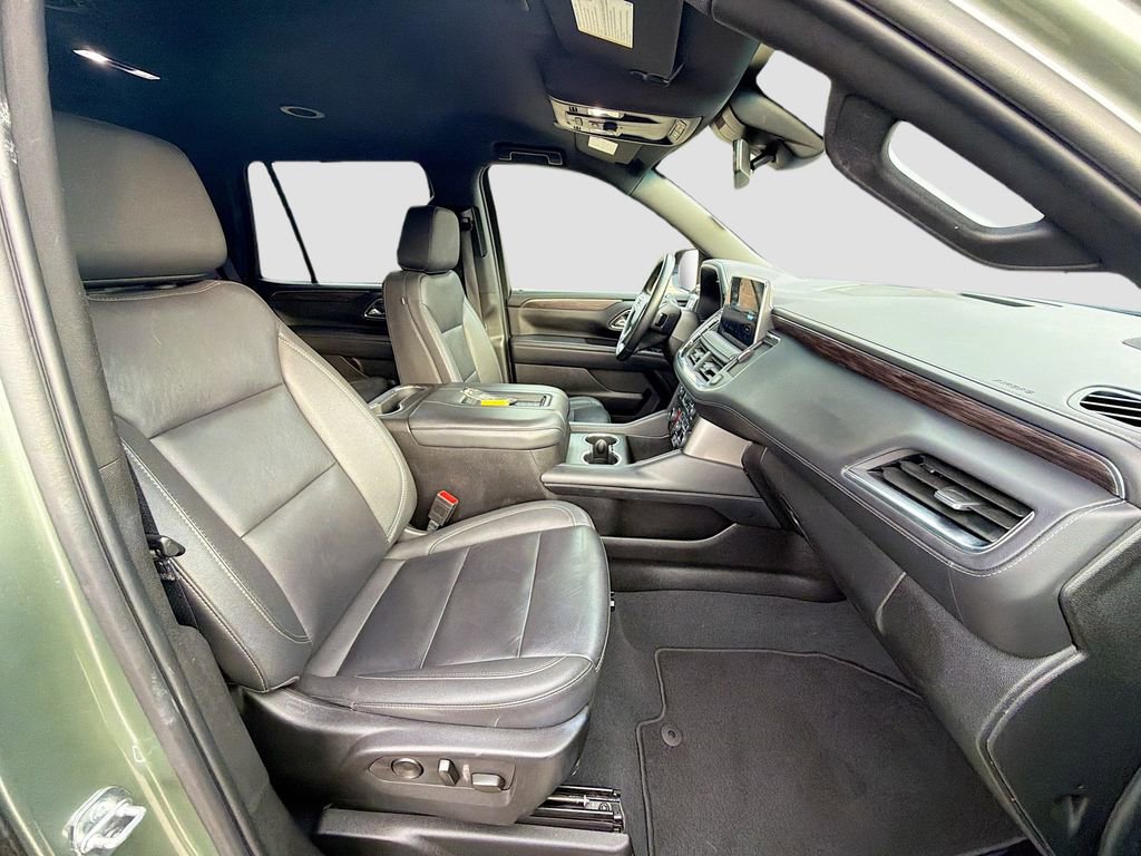 Used 2024 Chevrolet Tahoe LT image 16