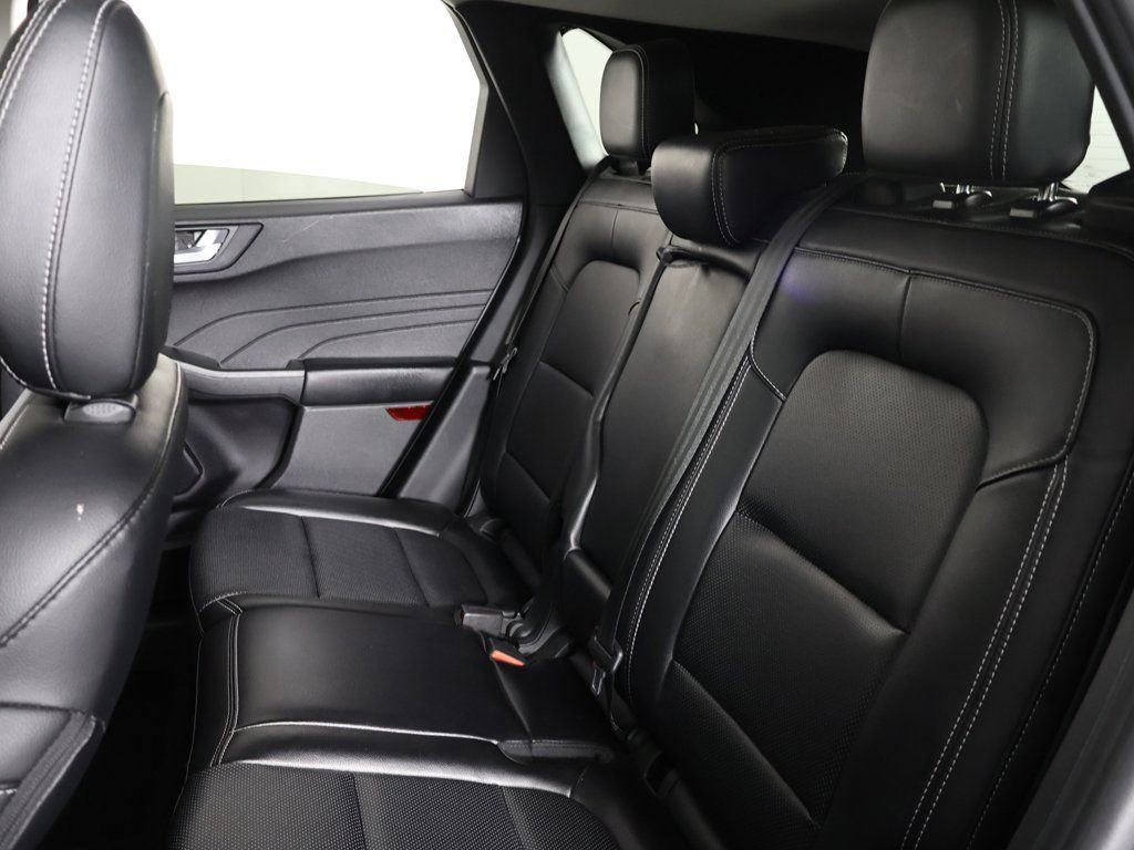 Used 2022 Ford Escape SEL w/ Technology Package image 35