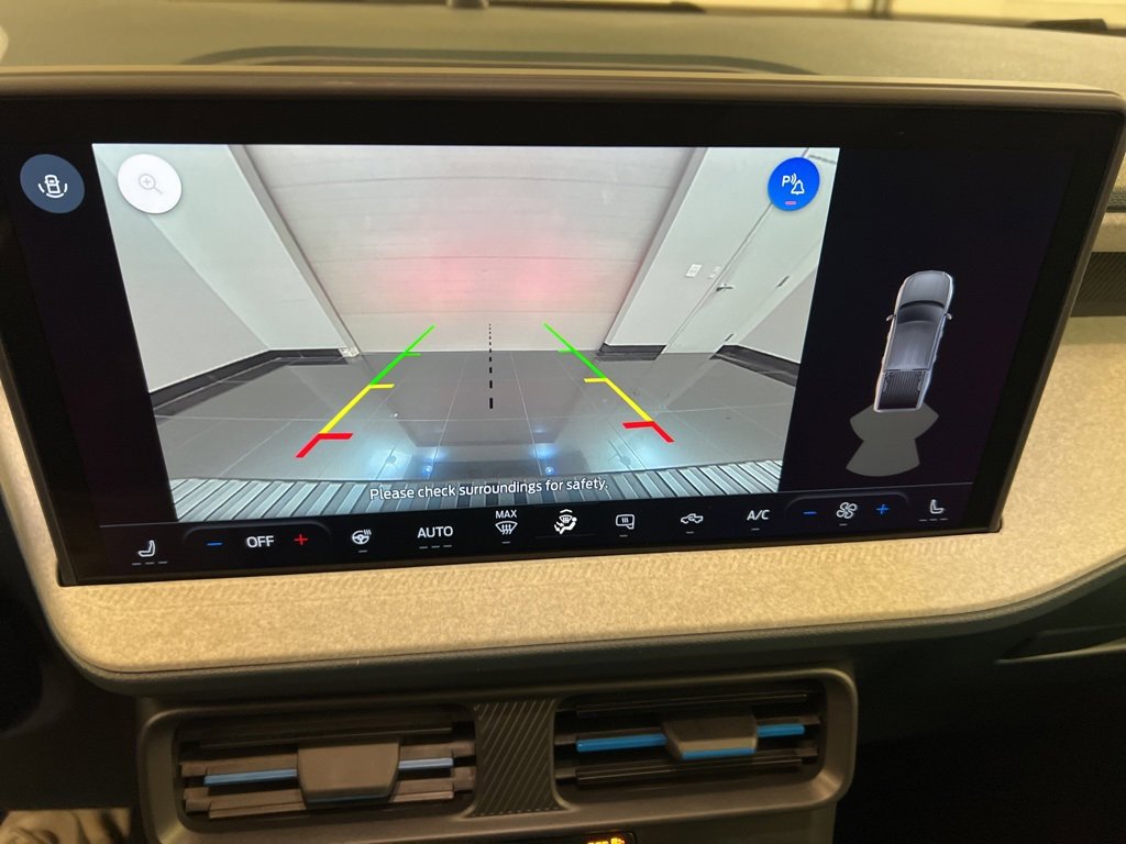 New 2025 Ford Maverick XLT w/ XLT Luxury Package image 12