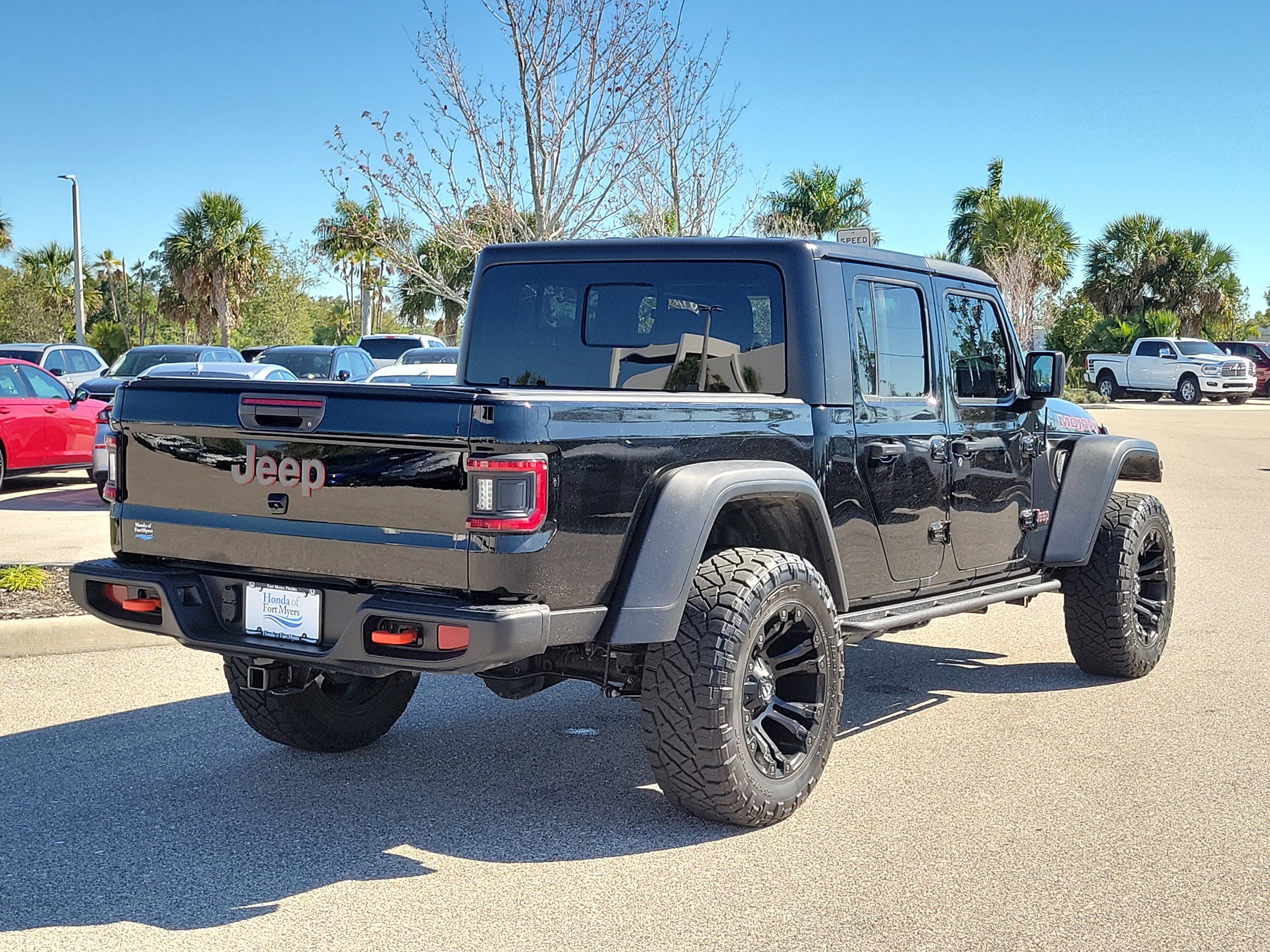 Used 2023 Jeep Gladiator Mojave w/ Cold Weather Group image 6