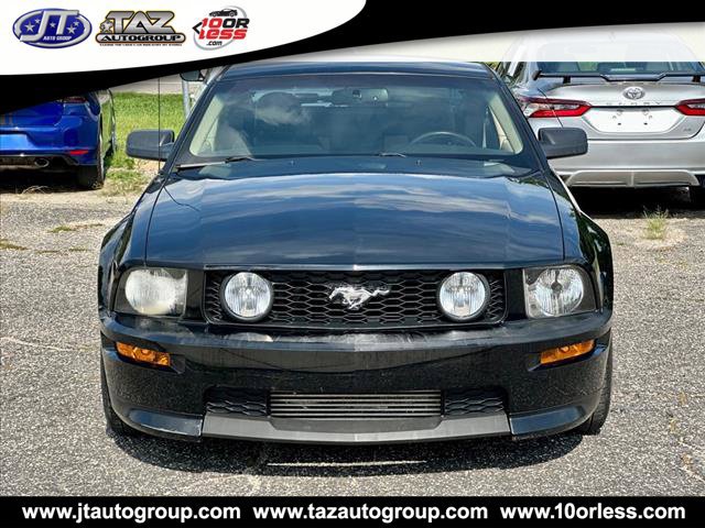 Used 2007 Ford Mustang GT Premium RWD image 2