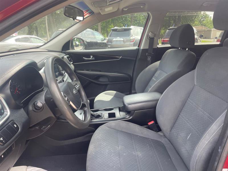Used 2020 Kia Sorento FWD V6 image 10
