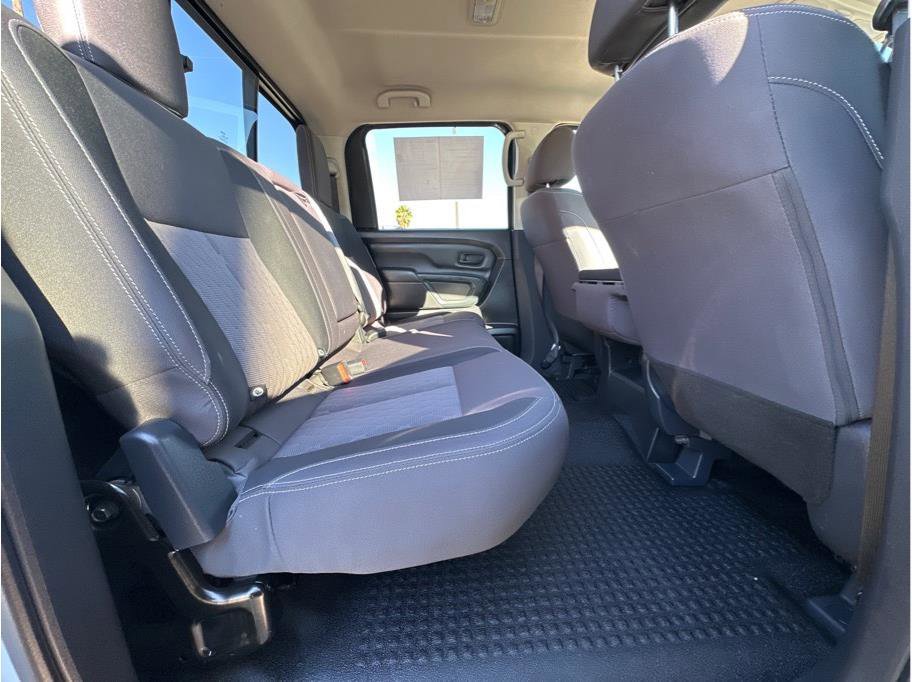 Used 2022 Nissan Titan S w/ S Utility Package image 12