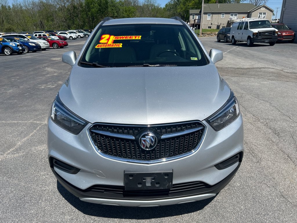 Used 2021 Buick Encore Preferred FWD image 3