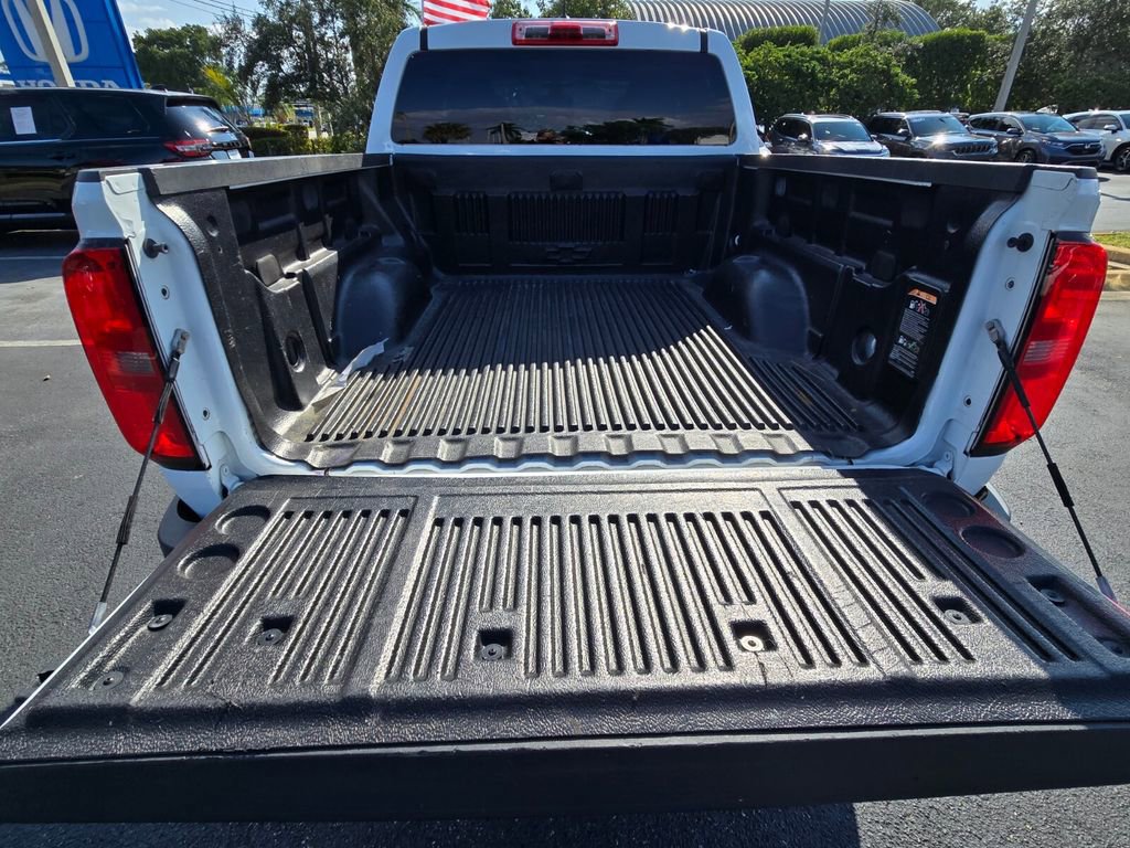 Used 2017 Chevrolet Colorado W/T image 14