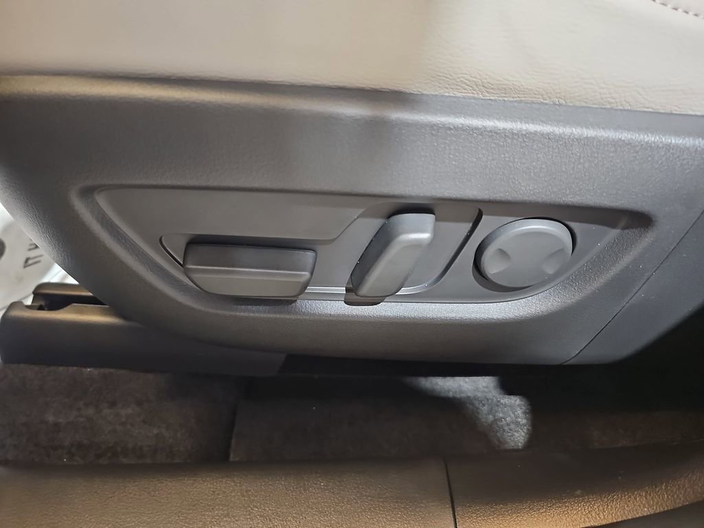 New 2026 MAZDA CX-70 SC Plus AWD/4WD image 30