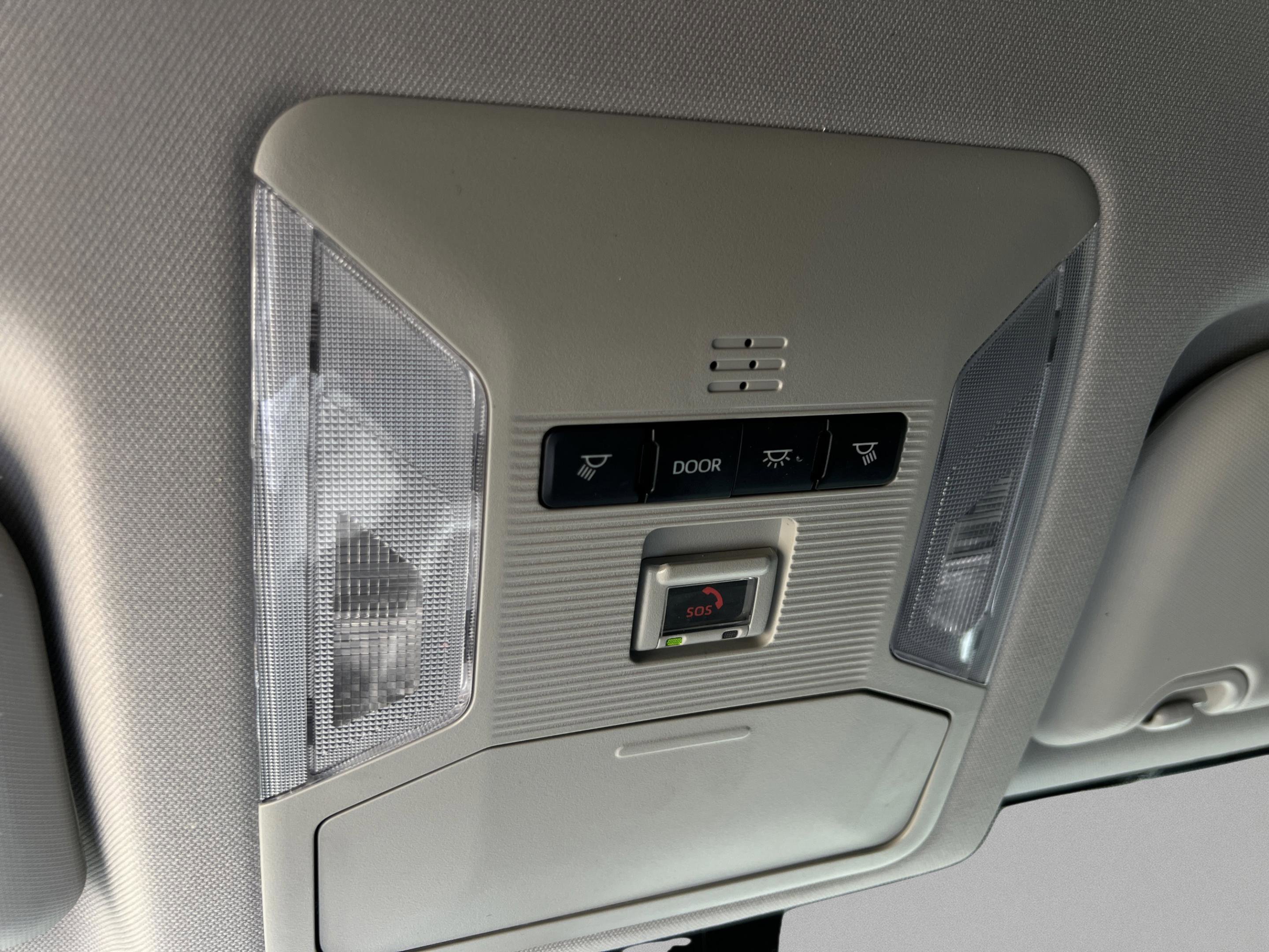 Used 2022 Toyota RAV4 LE FWD image 21