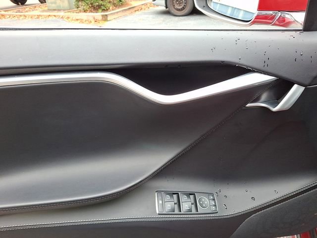 Used 2017 Tesla Model S 90D image 15