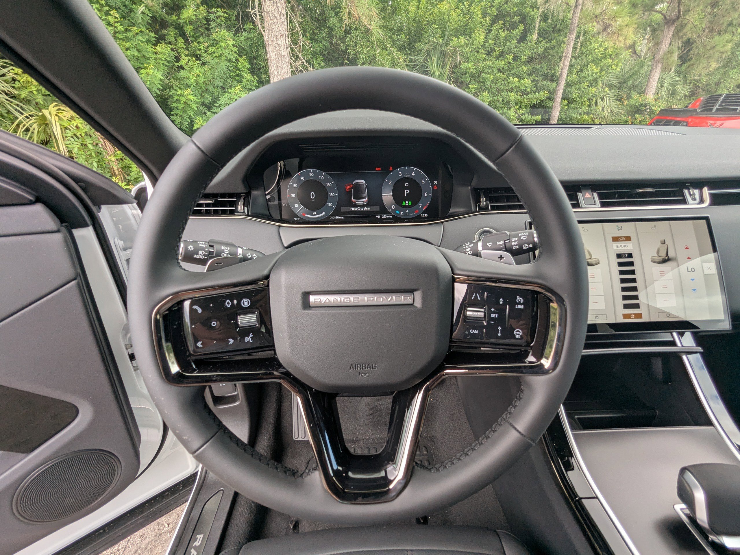 New 2026 Land Rover Range Rover Evoque Dynamic SE image 34