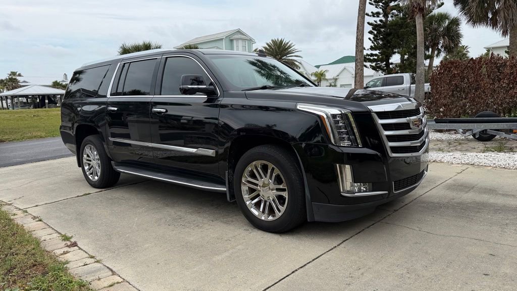 Used 2016 Cadillac Escalade ESV 2WD image 24