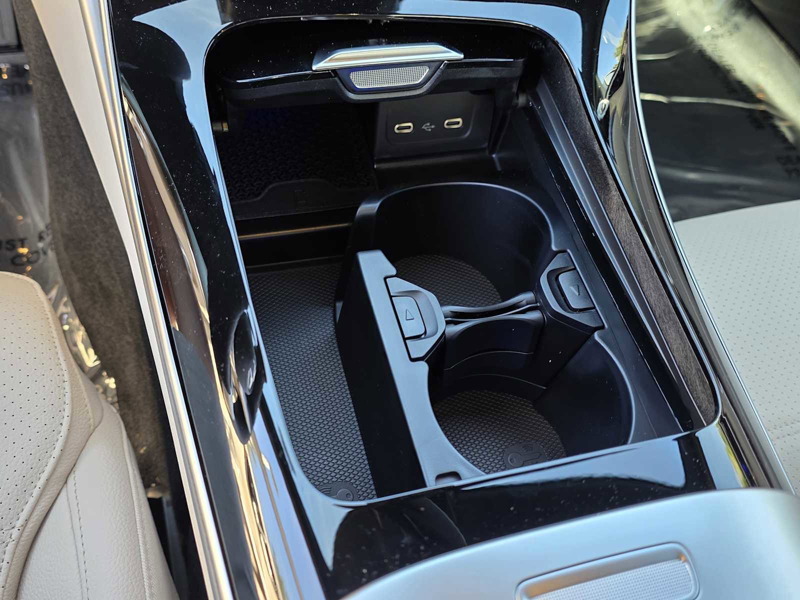 New 2026 Mercedes-Benz C 300 Sedan image 21