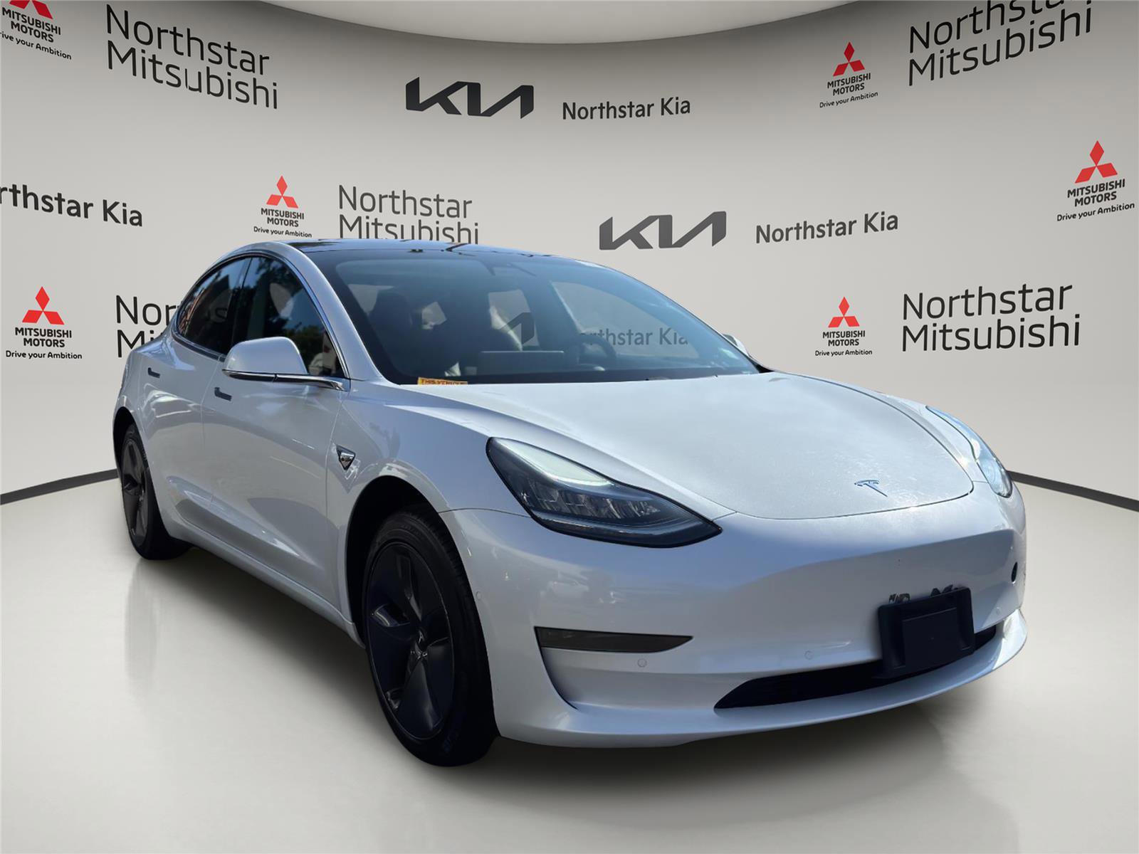 Used 2019 Tesla Model 3 Mid Range image 6